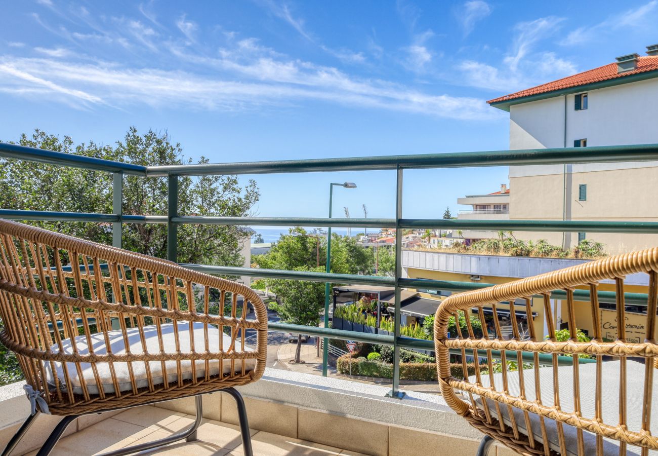 Apartamento em Funchal - Funchal Infinity, a Home in Madeira