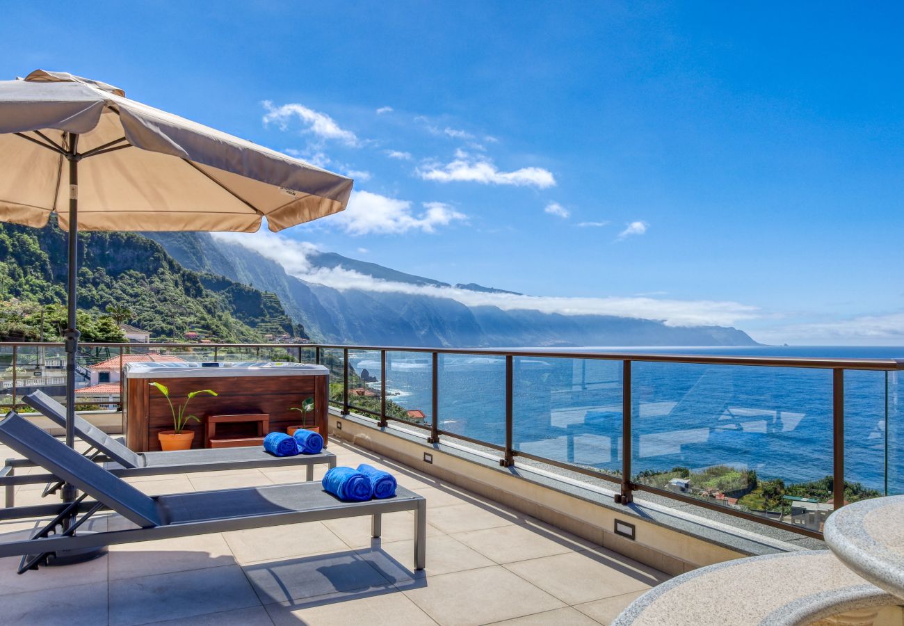 Apartamento em São Vicente - Casa da Mercês Ⅰ, a Home in Madeira