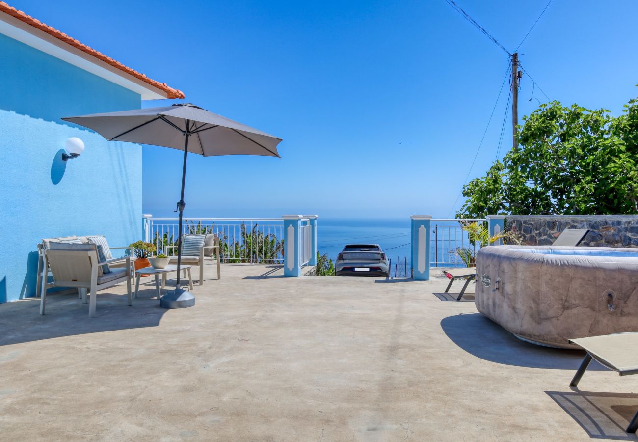 Casa em Ponta do Sol - Silva's House, a Home in Madeira