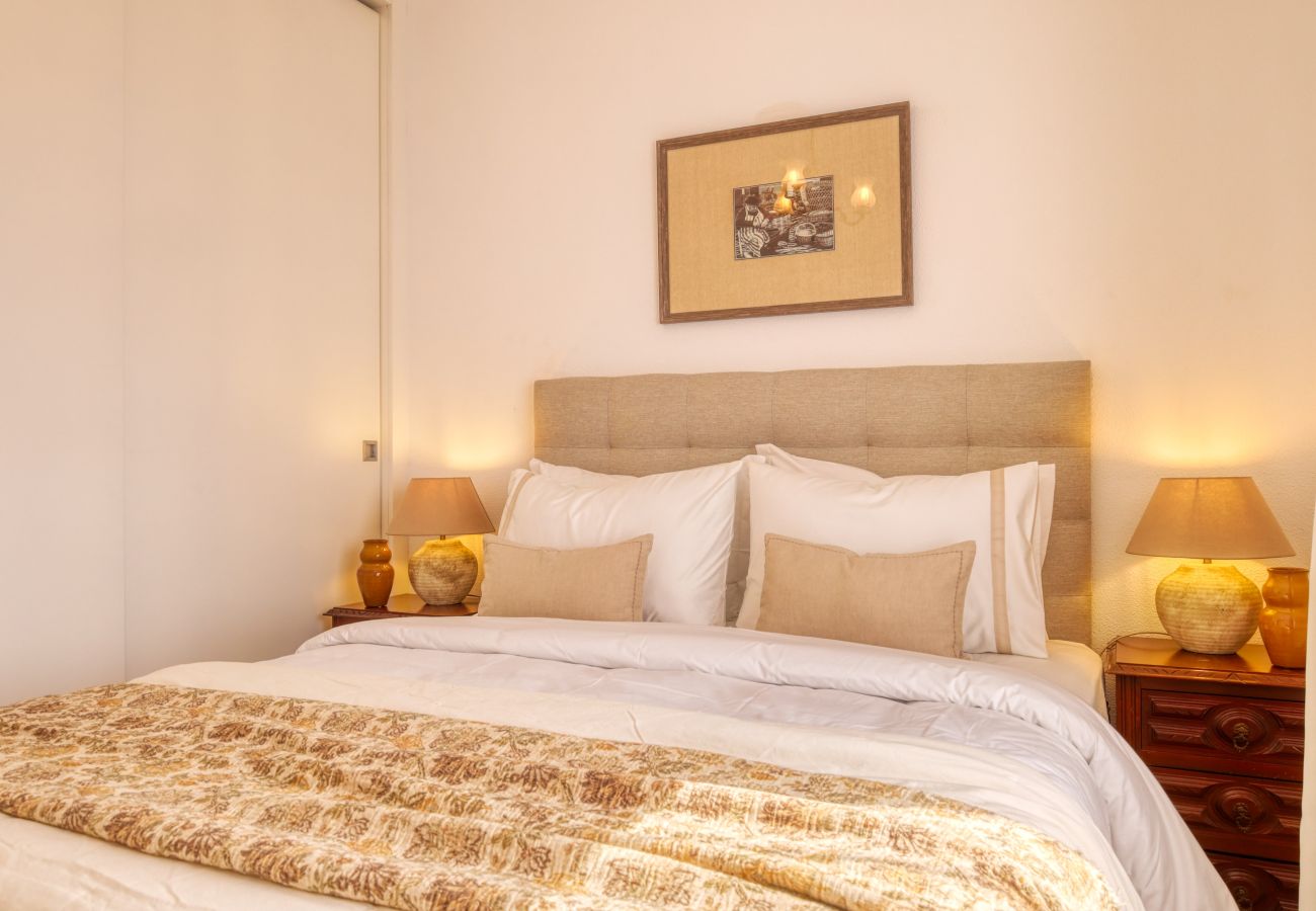 Apartamento em Ponta do Sol - Sunrise House, a Home in Madeira