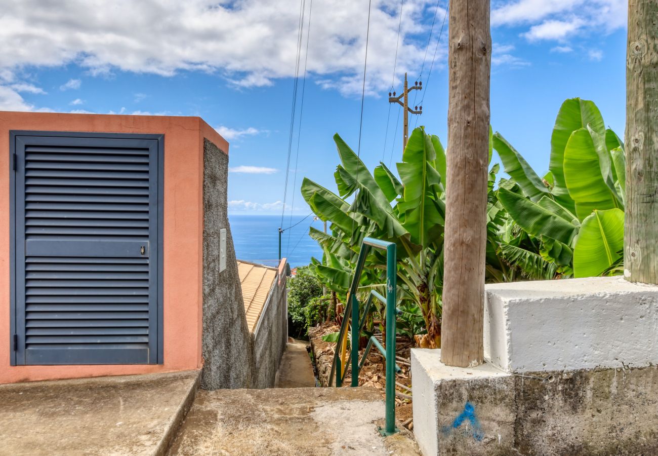 Apartamento em Ponta do Sol - Villa Sol Apartment, a Home in Madeira