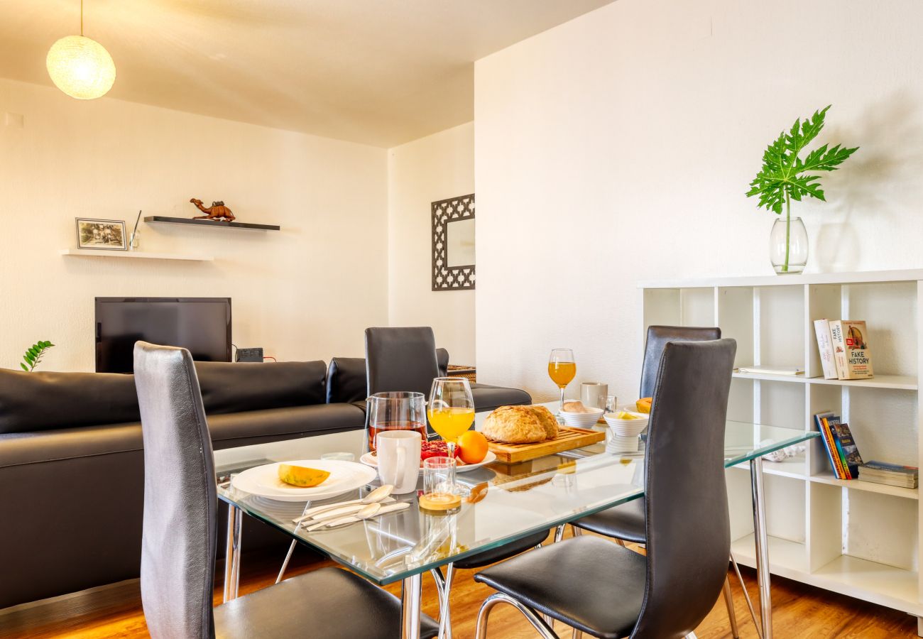 Apartamento em Ponta do Sol - Maresia I, a Home in Madeira
