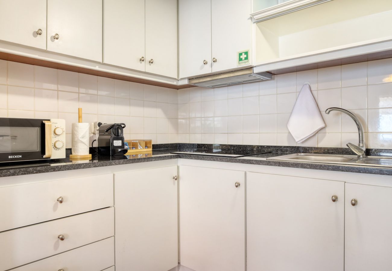 Apartamento em Ponta do Sol - Maresia II, a Home in Madeira