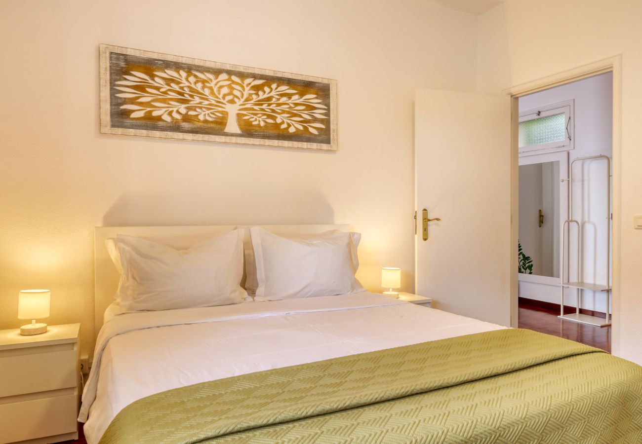 Apartamento em Ponta do Sol - Maresia II, a Home in Madeira