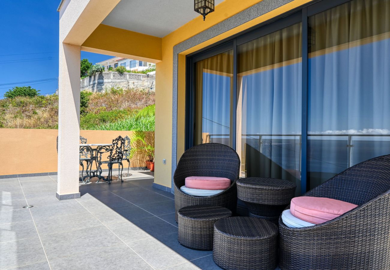 Villa in Tabua - Bairos House, a Home in Madeira