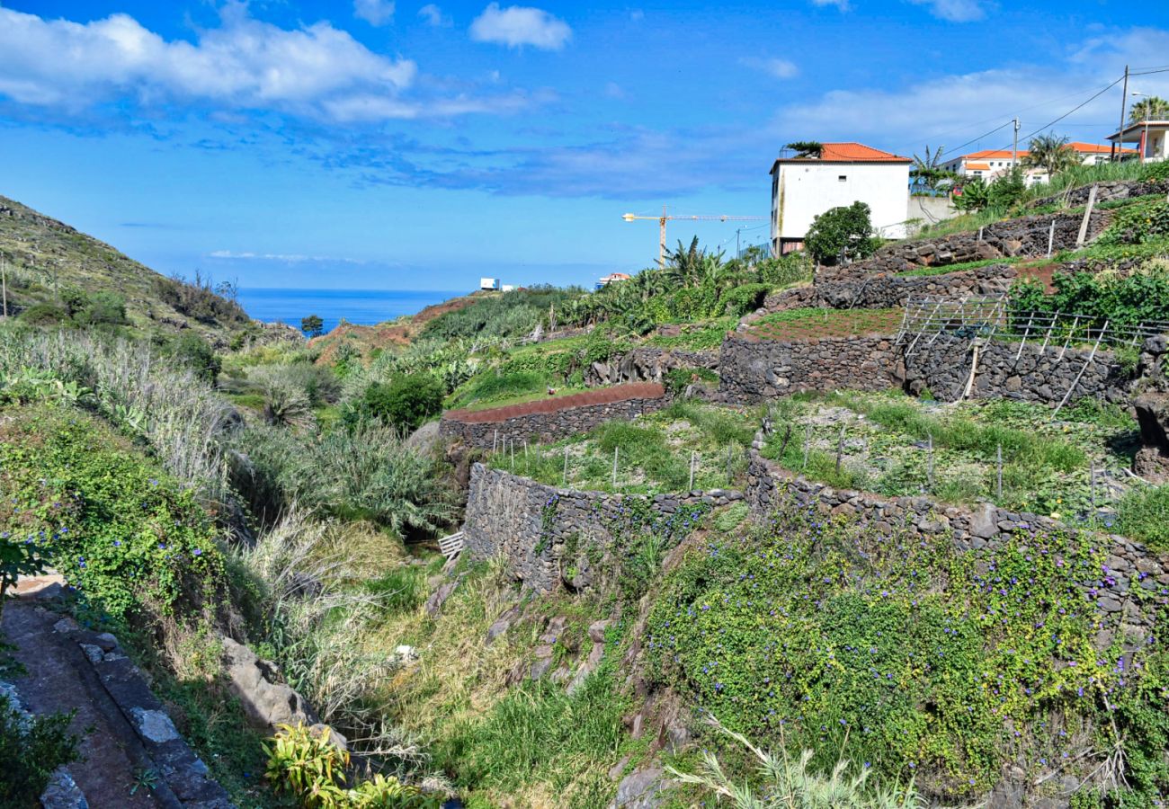 Apartment in Campanário - Casa Calhau da Lapa, a Home in Madeira