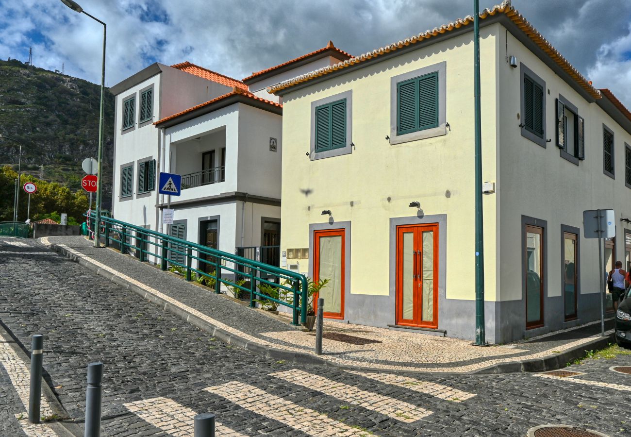 Studio in Machico - Largo dos Milagres, a Home in Madeira