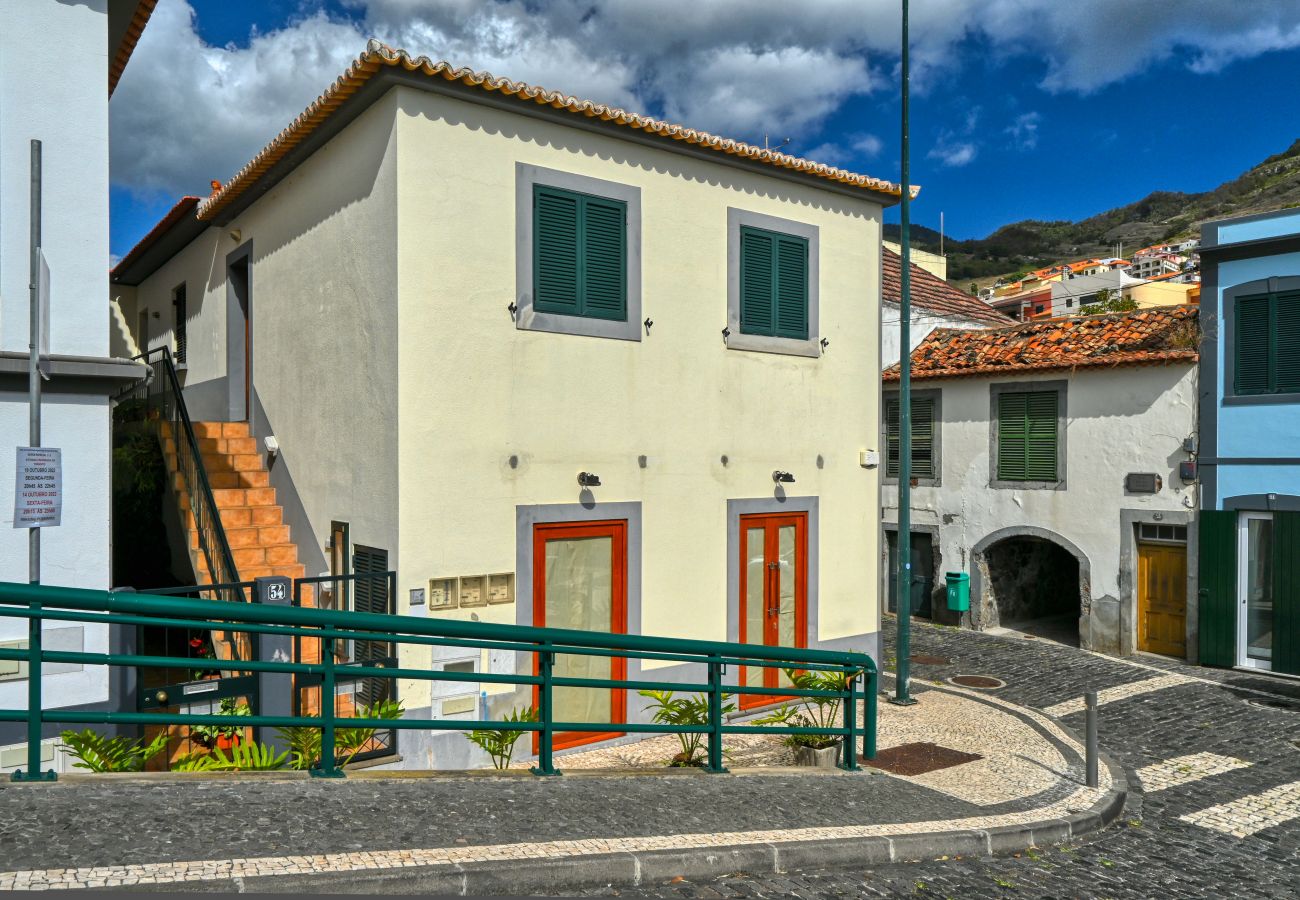 Studio in Machico - Largo dos Milagres, a Home in Madeira