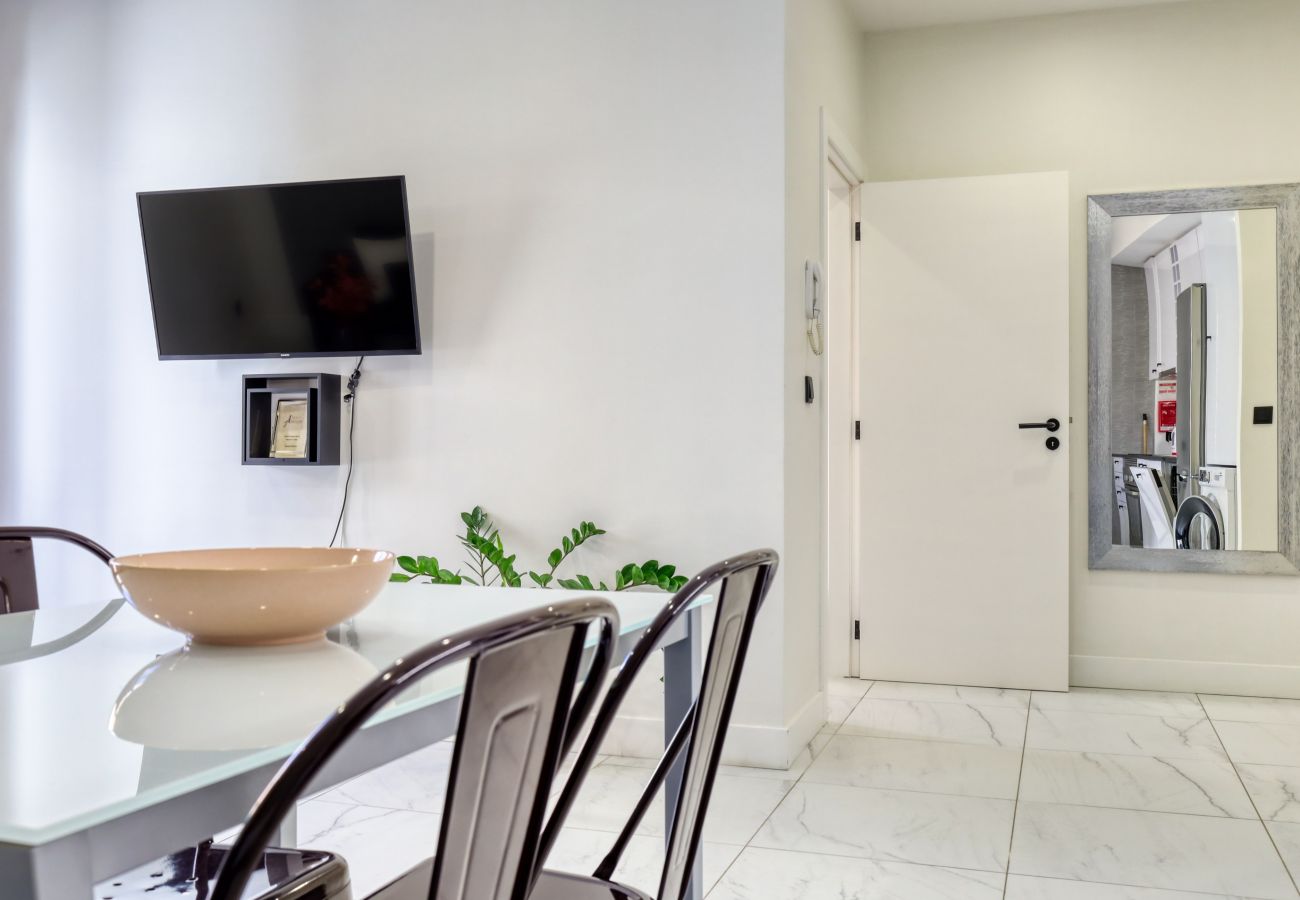 Apartment in Funchal - Beco Santa Emilia 3M, a Home in Madeira