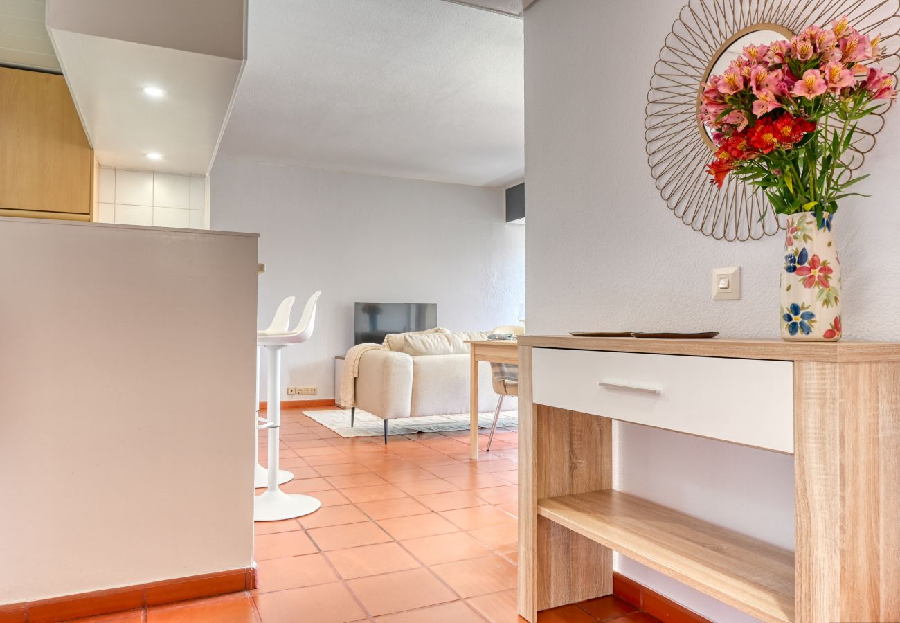 Apartment in Funchal - Monumental Tower, a Home in Madeira