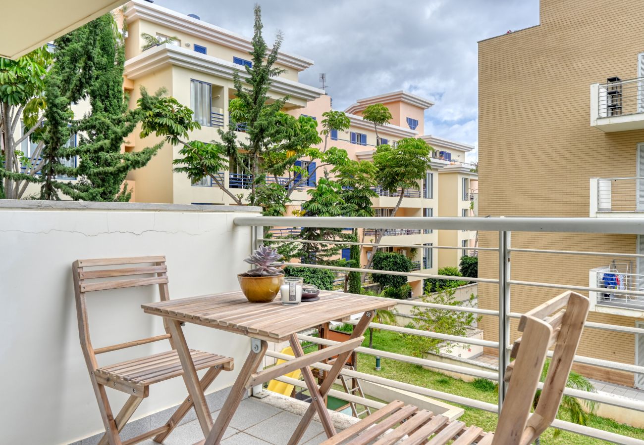 Apartment in Funchal - Costa do Sol, a Home in Madeira