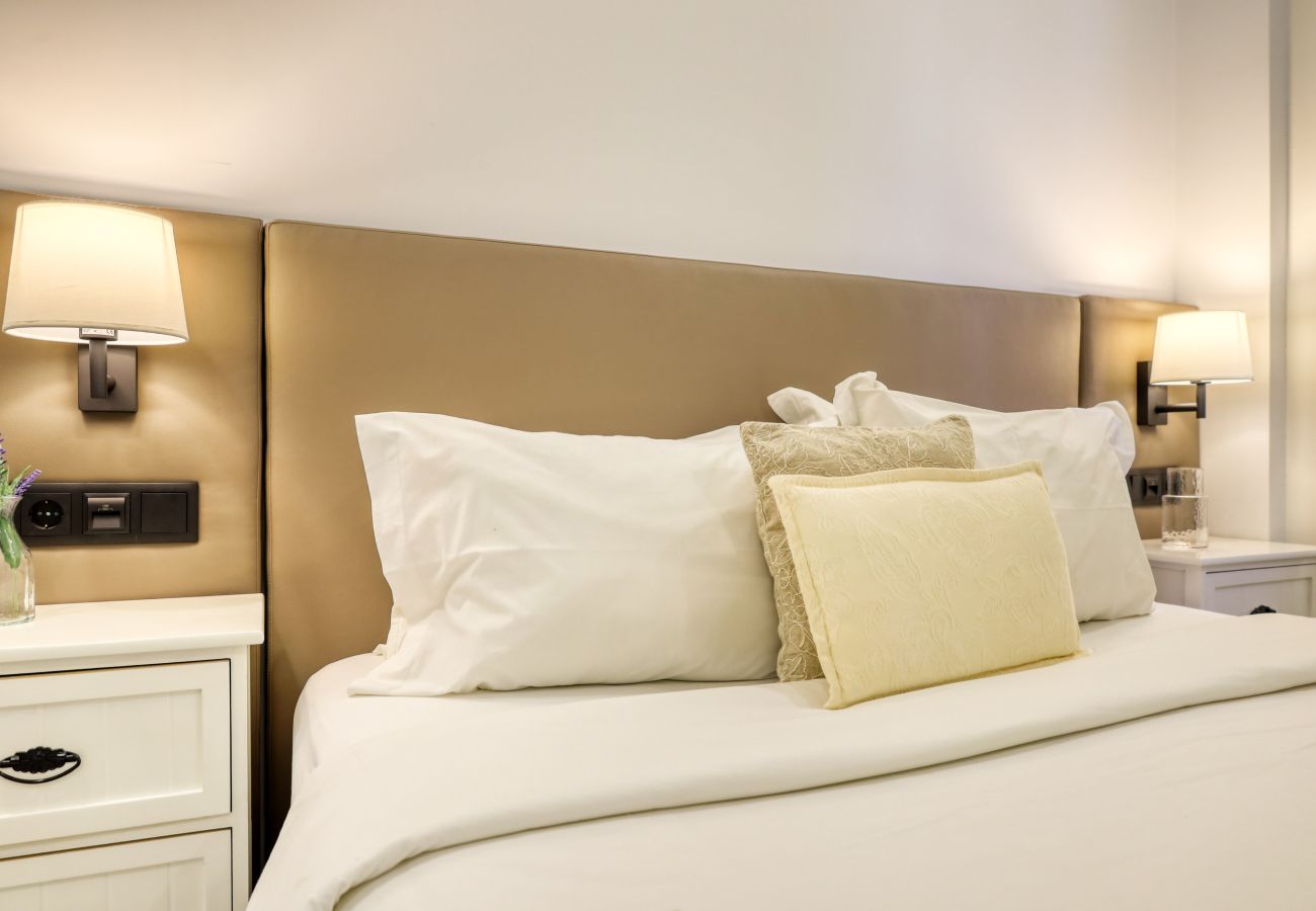 Apartment in Funchal - Beco Santa Emilia 4O, a Home in Madeira