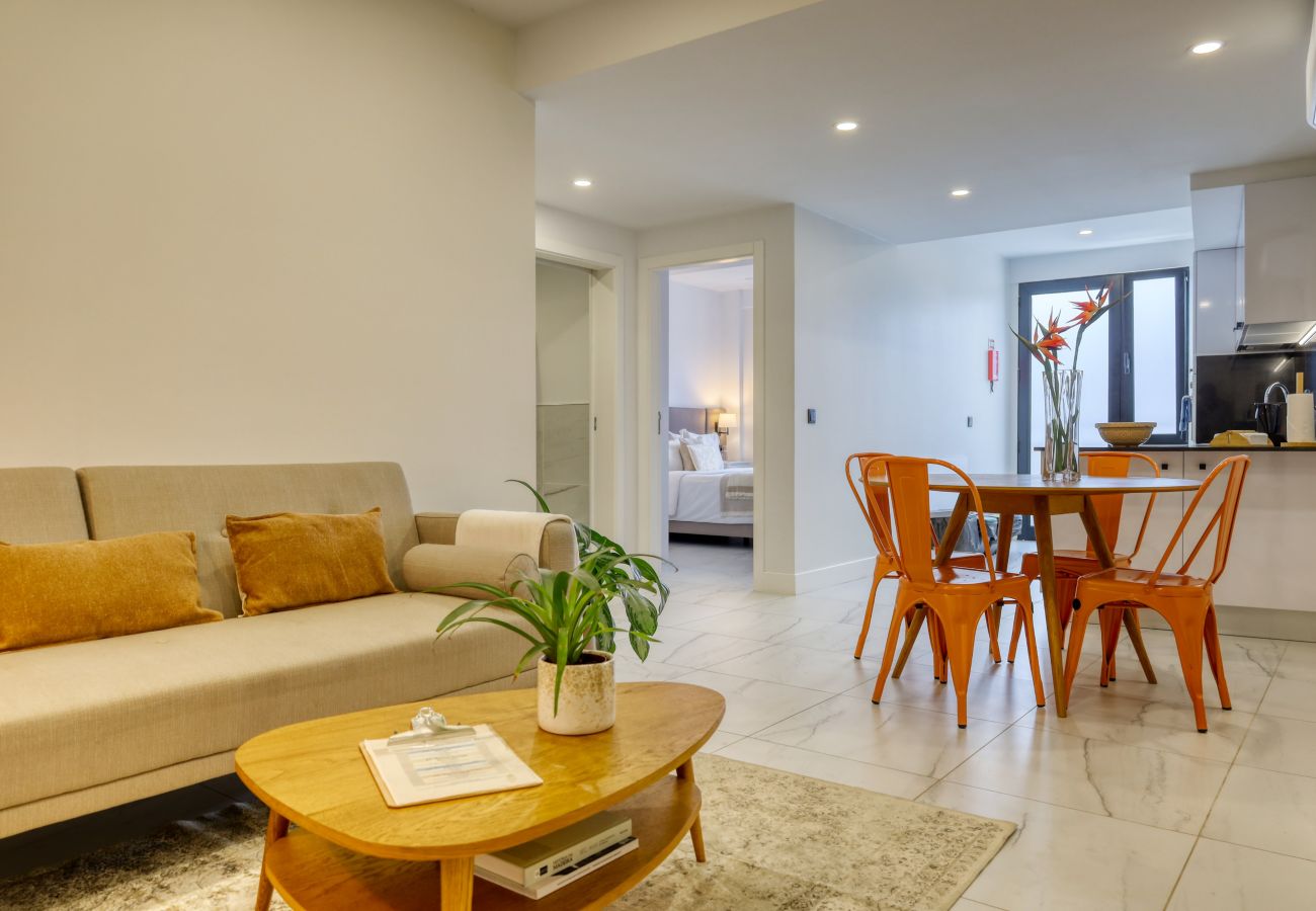 Apartment in Funchal - Beco Santa Emilia 4O, a Home in Madeira