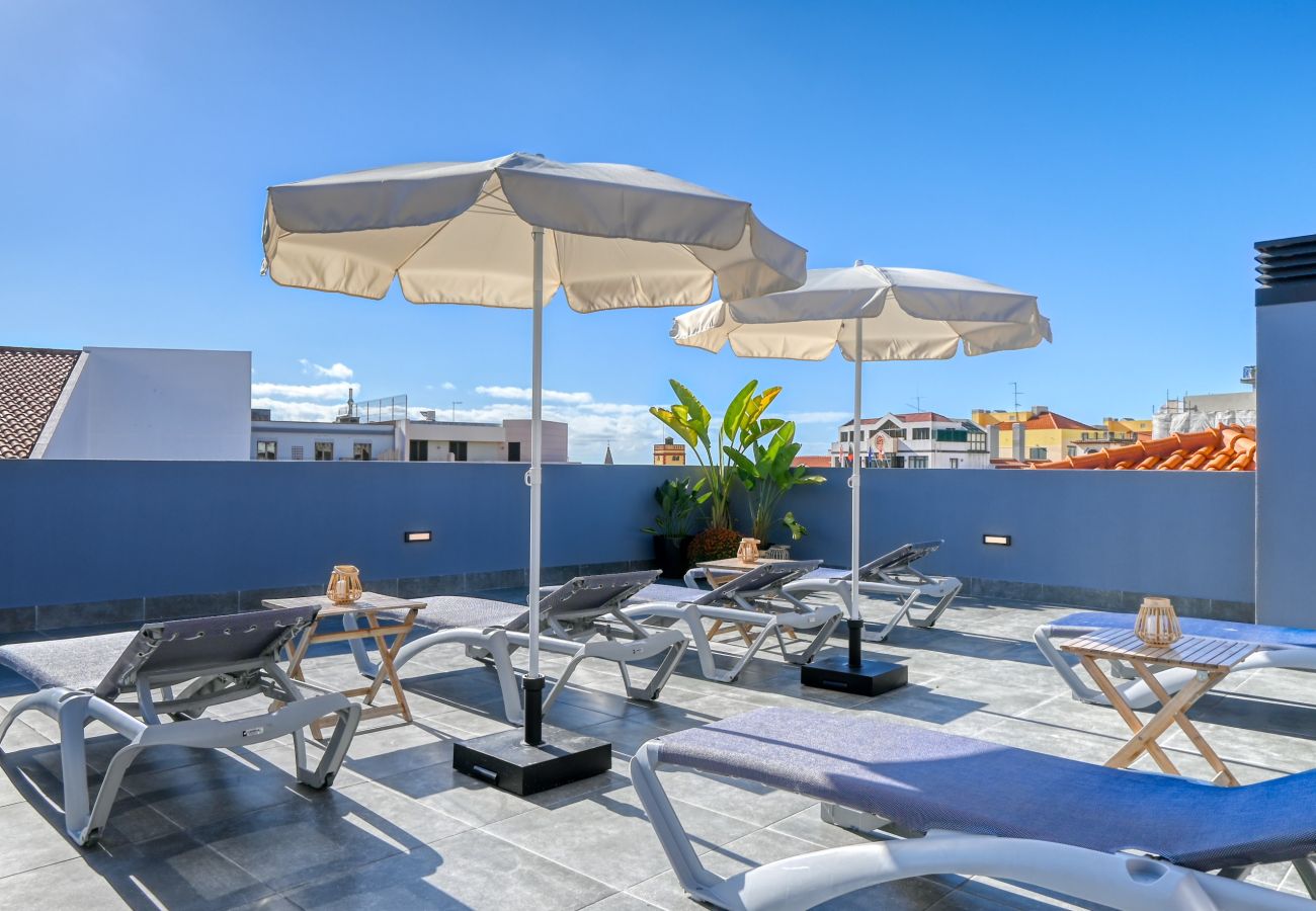 Studio in Funchal - BSE15 Apartments 4K, a Home in Madeira