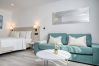 Studio in Funchal - BSE15 Apartments 1B, a Home in Madeira Studio in Funchal - BSE15 Apartments 1B, a Home in Madeira