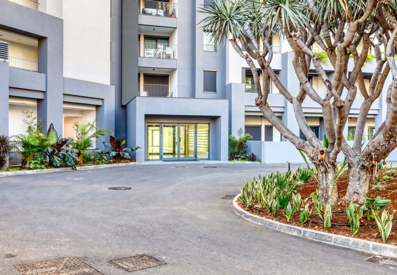 Apartment in Funchal - Funchal Acqua Blue, a Home in Madeira