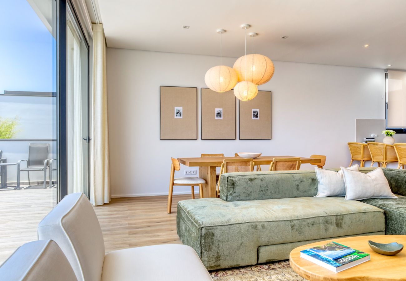 Villa in Arco da Calheta - Villa Arco-Iris, a Home in Madeira