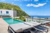Villa in Arco da Calheta - Villa Arco-Iris, a Home in Madeira Villa in Arco da Calheta - Villa Arco-Iris, a Home in Madeira