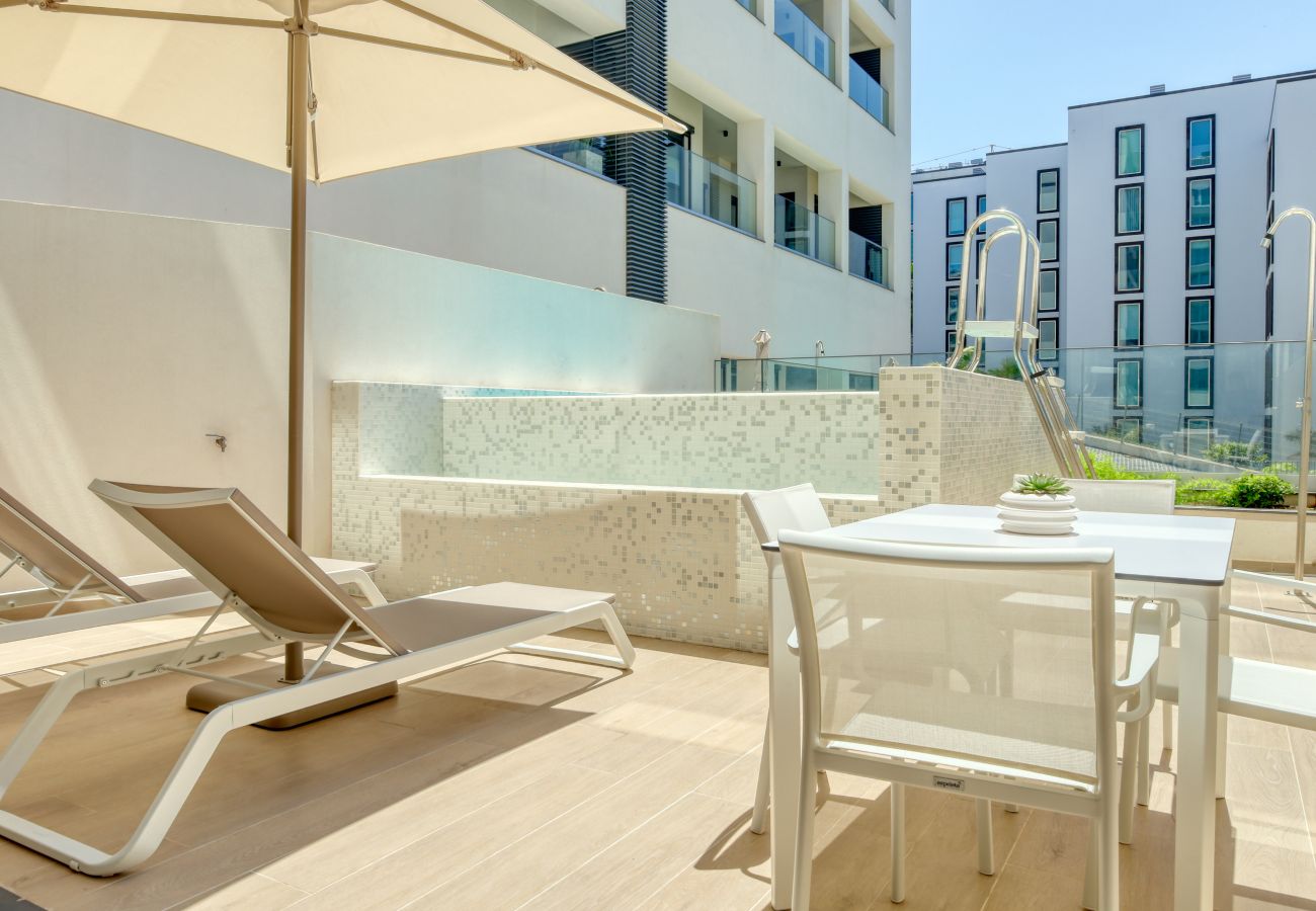 Apartment in Funchal - Funchal Acqua Blue 3O, a Home in Madeira