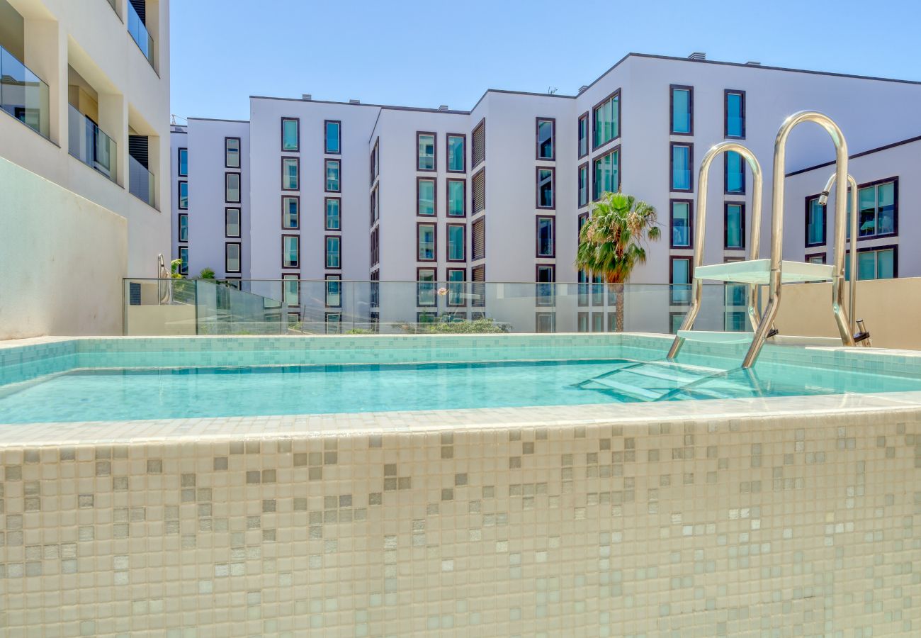 Apartment in Funchal - Funchal Acqua Blue 3O, a Home in Madeira