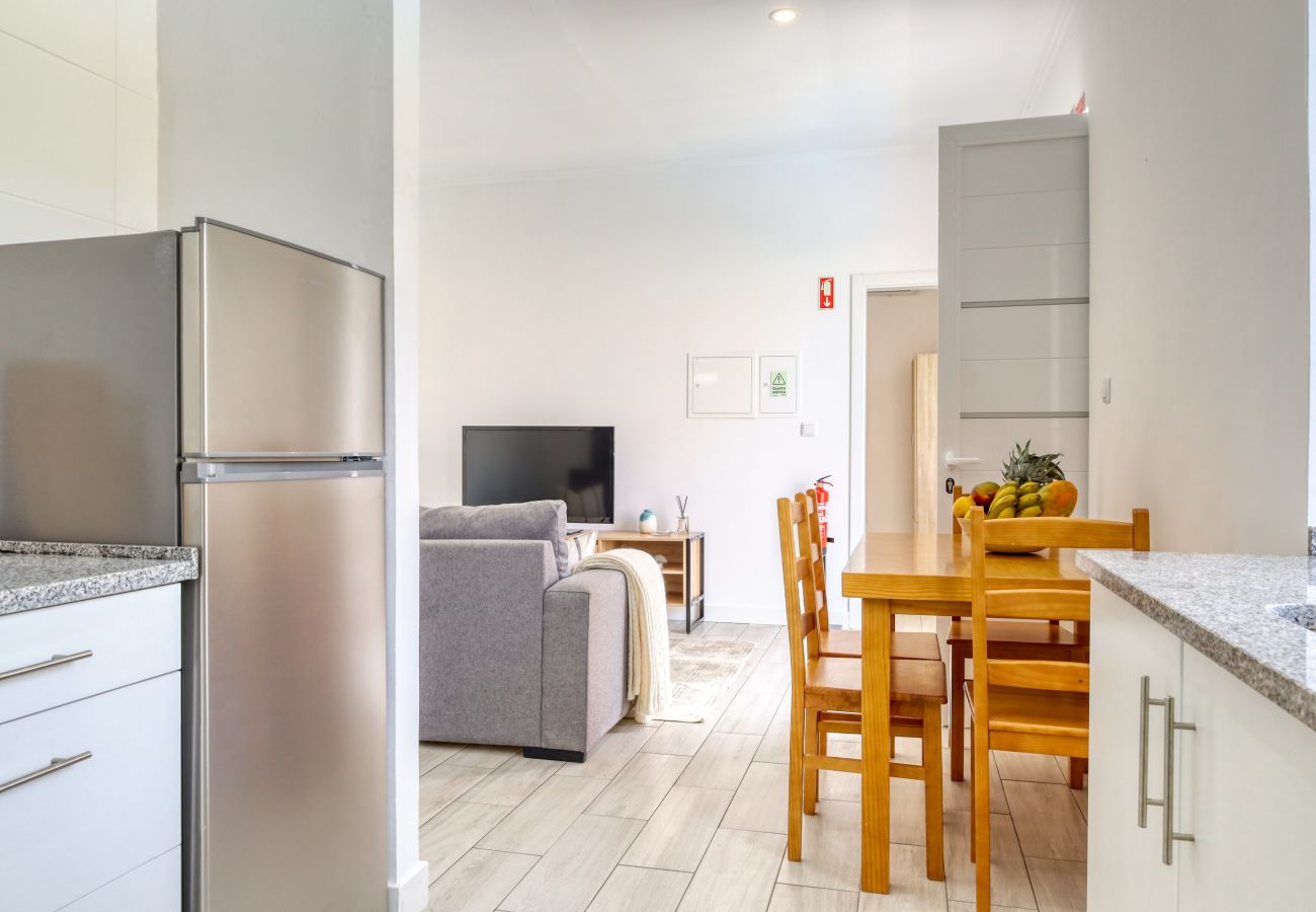 Apartment in Ponta do Sol - Casa da Tia Celeste I, a Home in Madeira