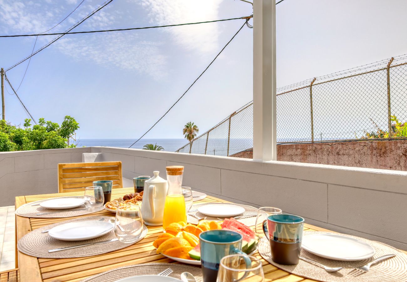 Apartment in Ponta do Sol - Casa da Tia Celeste I, a Home in Madeira