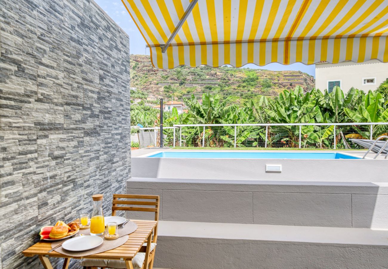 Apartment in Ponta do Sol - Casa da Tia Celeste III, a Home in Madeira