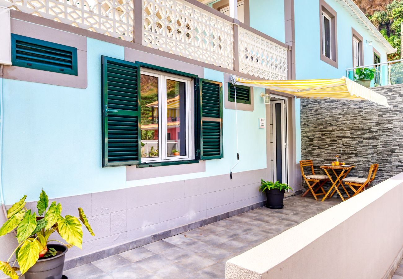 Apartment in Ponta do Sol - Casa da Tia Celeste III, a Home in Madeira