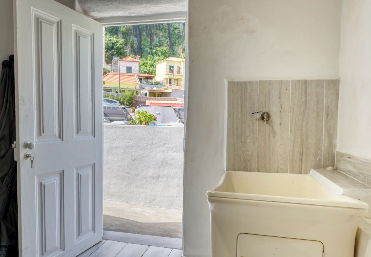 Apartment in Ponta do Sol - Casa da Tia Celeste III, a Home in Madeira