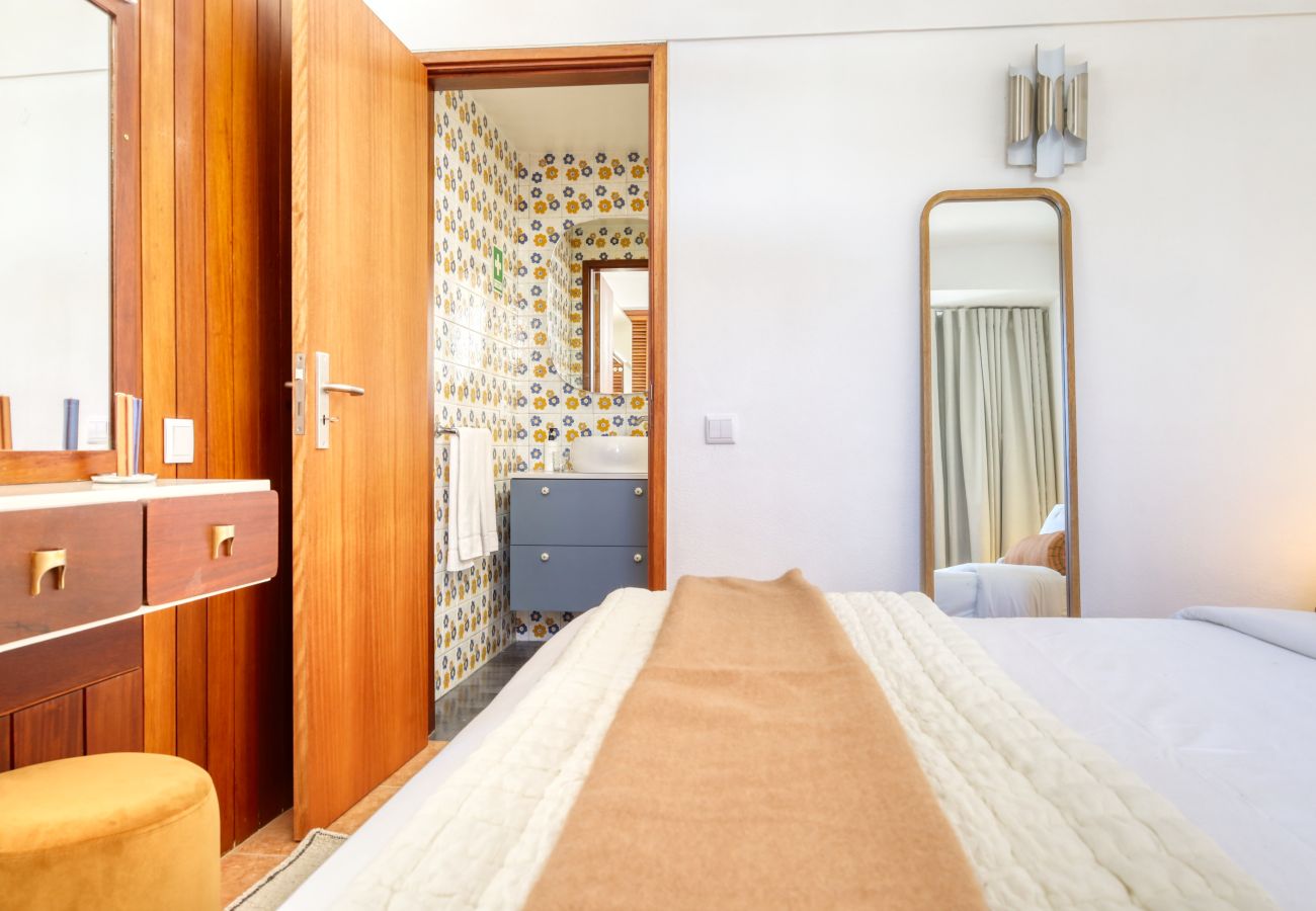 Apartment in Funchal - Aida's Place, a Home in Madeira