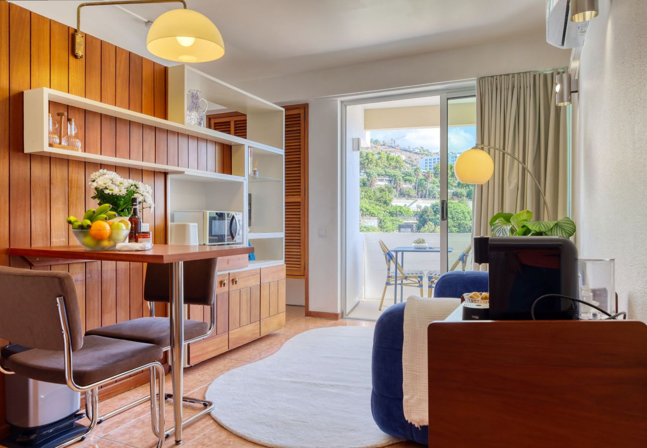 Apartment in Funchal - Aida's Place, a Home in Madeira