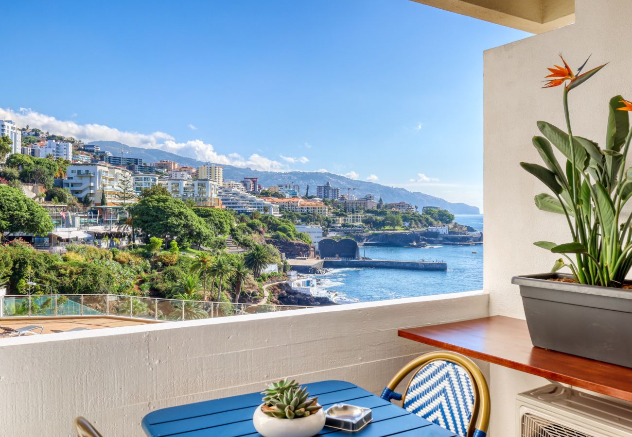 Apartment in Funchal - Aida's Place, a Home in Madeira