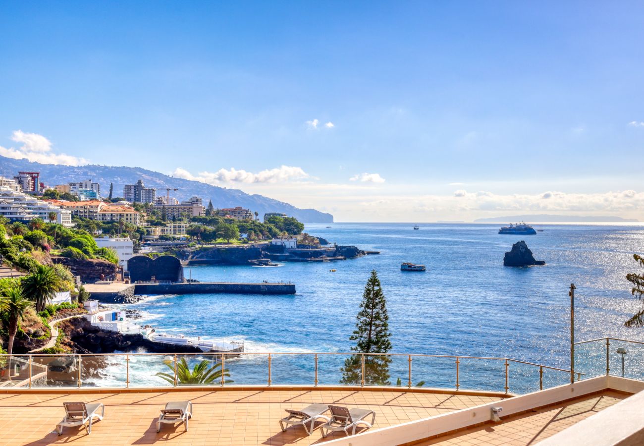 Apartment in Funchal - Aida's Place, a Home in Madeira
