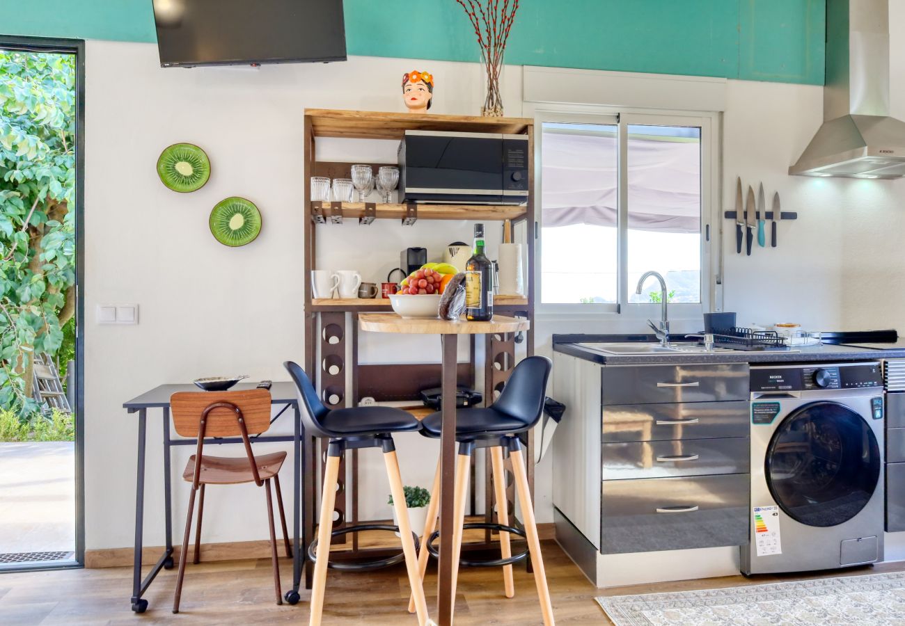 Studio in São Jorge - O Miminho, a Home in Madeira