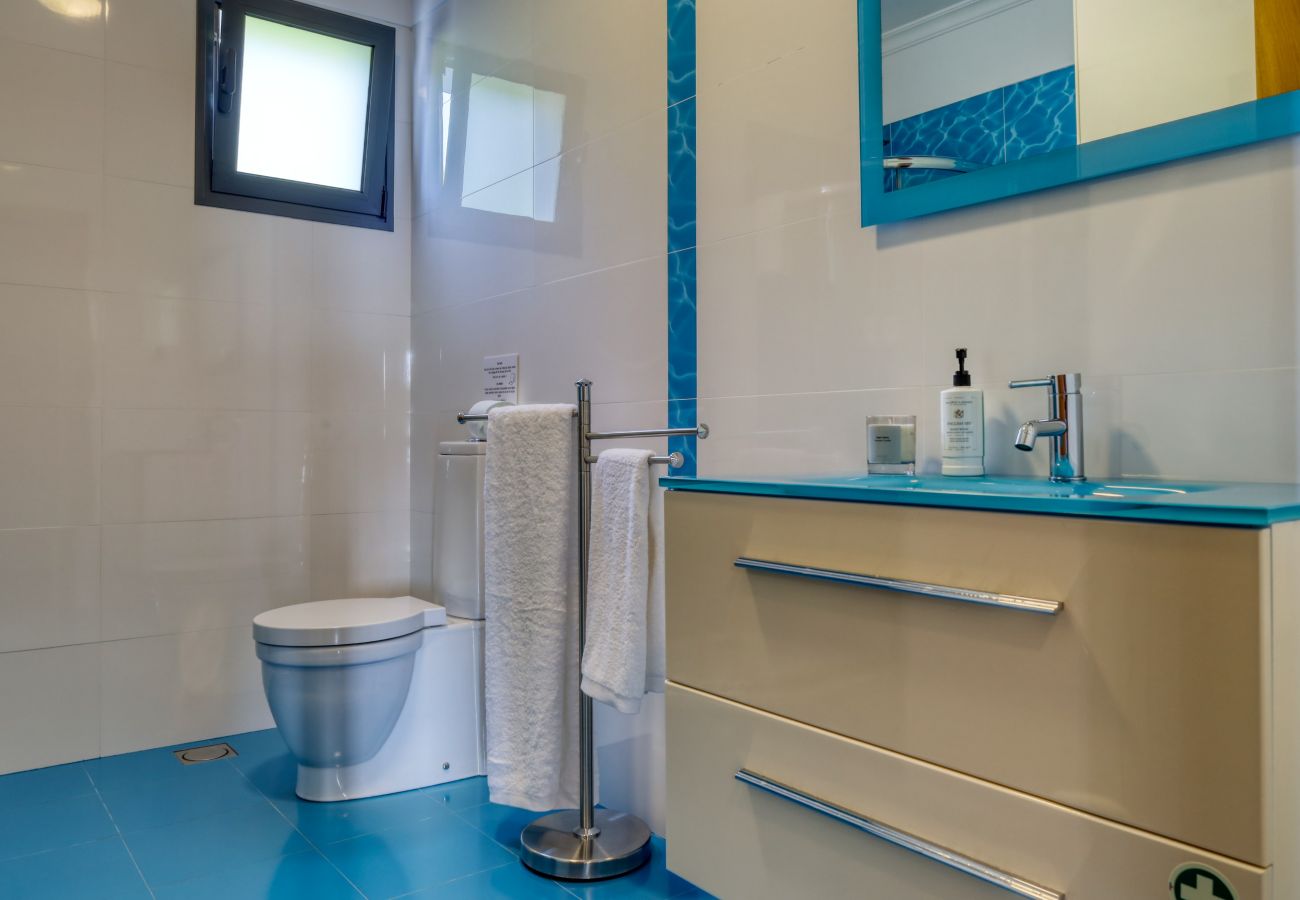 Apartment in Ponta do Sol - Oasis do Sol, a Home in Madeira