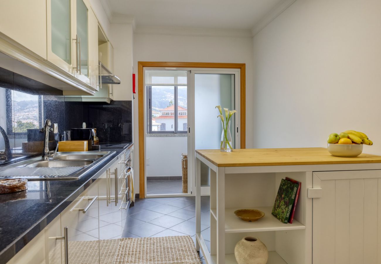 Apartment in Funchal - Graça's Place, a Home in Madeira