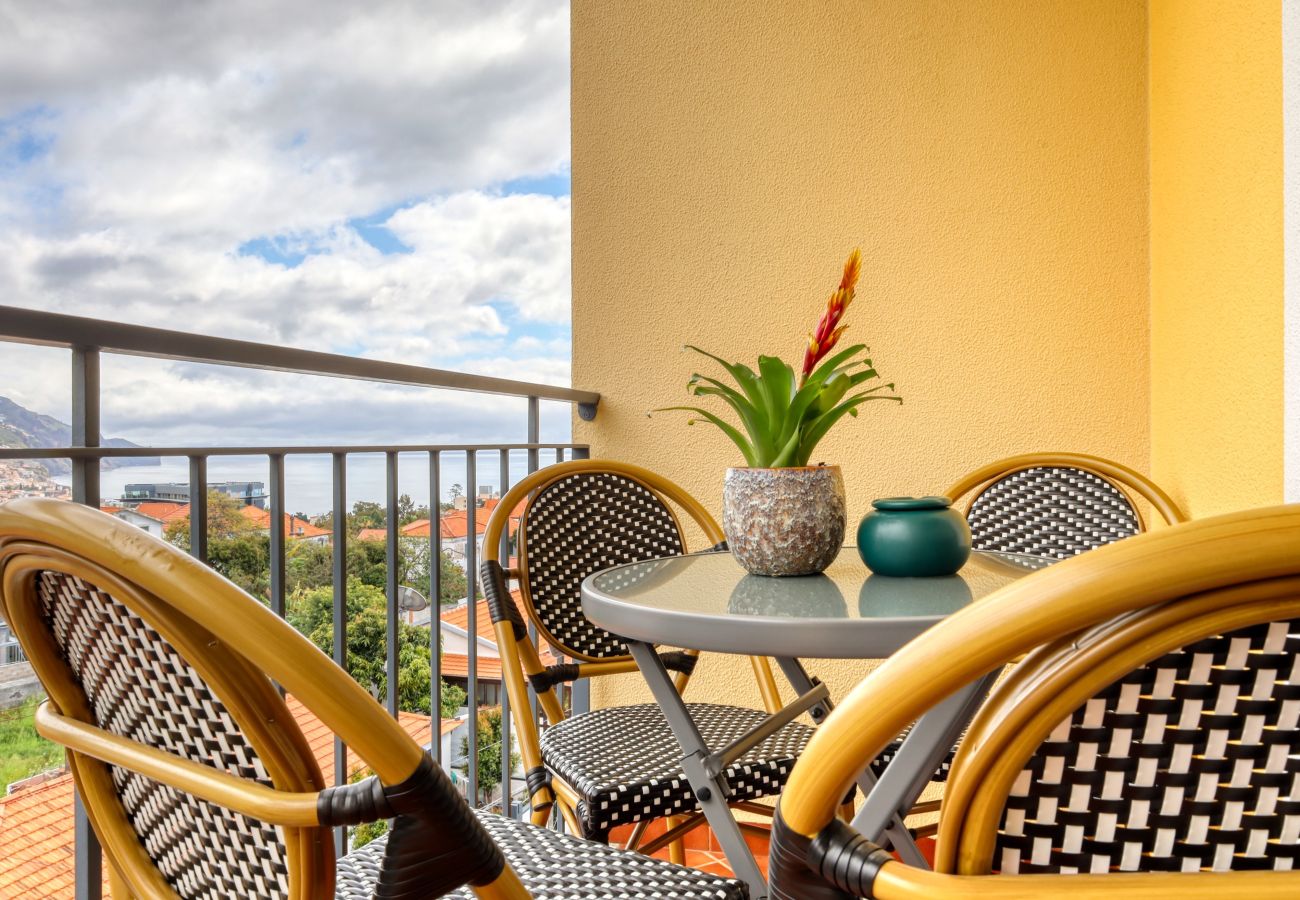 Apartment in Funchal - Graça's Place, a Home in Madeira