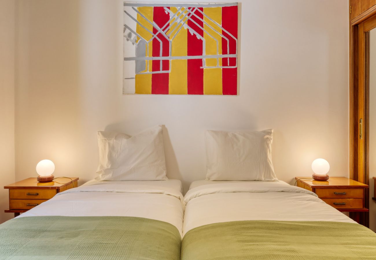 Apartment in Santa Cruz - Verde Água Garajau, a Home in Madeira