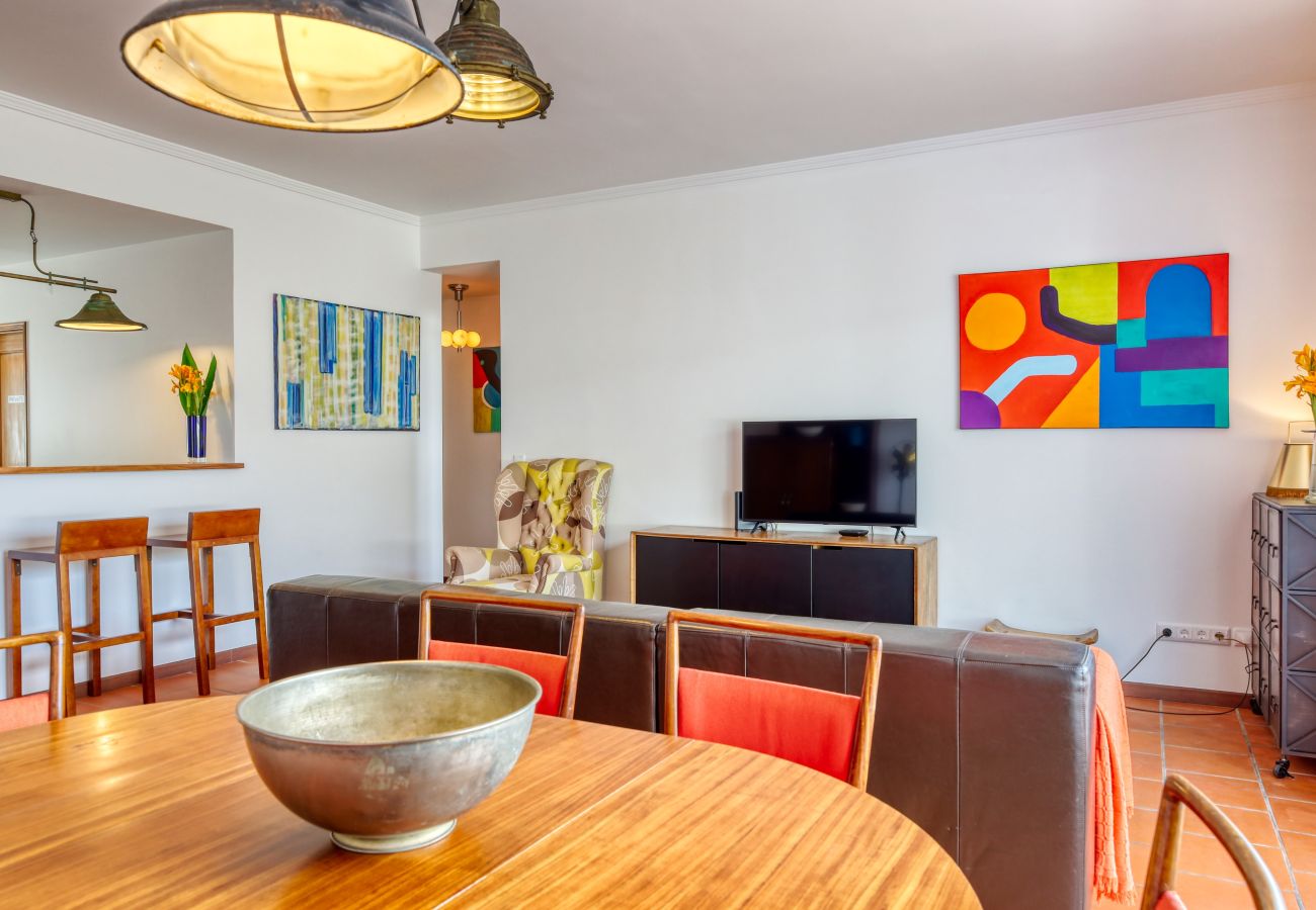 Apartment in Santa Cruz - Verde Água Garajau, a Home in Madeira