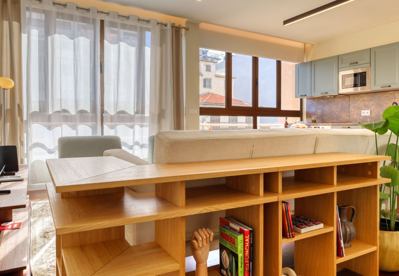 Apartment in Funchal - Refúgio no Funchal II, a Home in Madeira