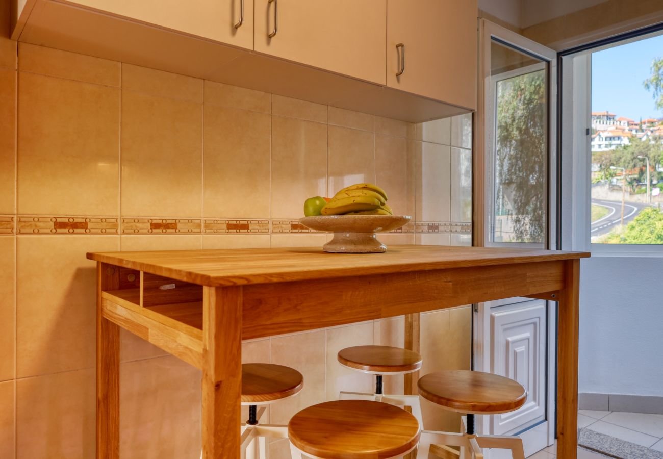 Apartment in Funchal - Funchal Infinity, a Home in Madeira