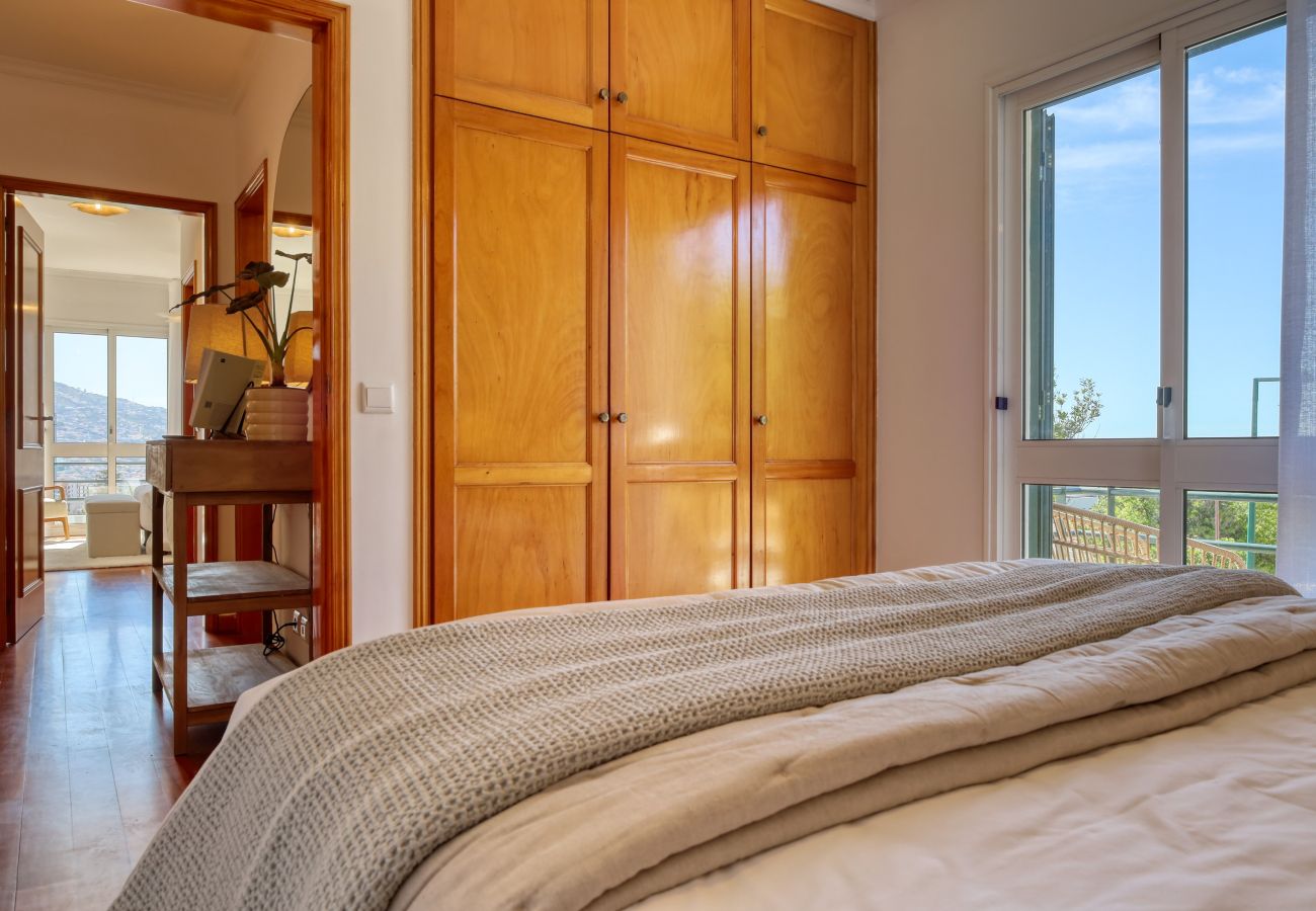 Apartment in Funchal - Funchal Infinity, a Home in Madeira