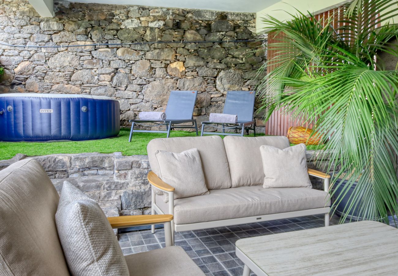 Apartment in Ponta do Sol - Freitas Panoramic, a Home in Madeira