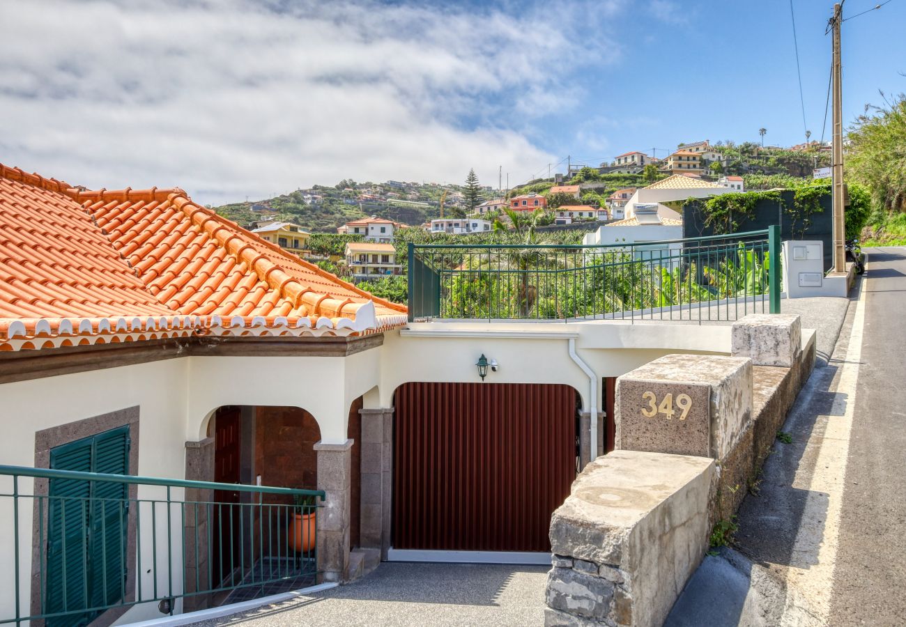 Apartment in Ponta do Sol - Freitas Panoramic, a Home in Madeira