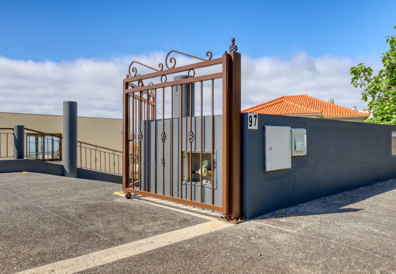 Apartment in São Vicente - Casa da Mercês Ⅱ, a Home in Madeira