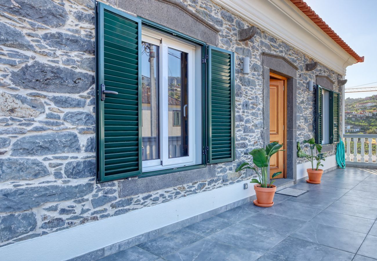 Apartment in Ponta do Sol - Casa São Tiago, a Home in Madeira