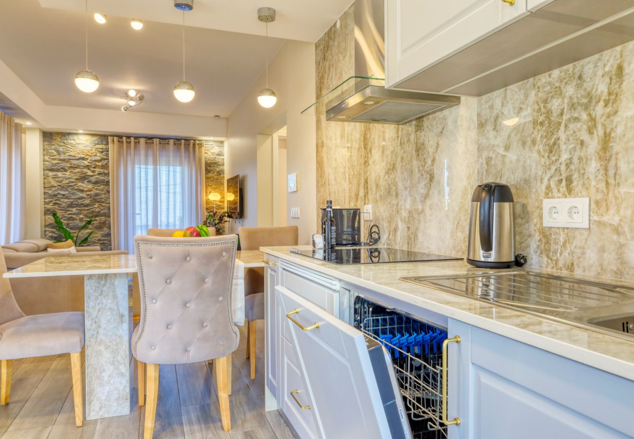 Apartment in Ponta do Sol - Casa São Tiago, a Home in Madeira