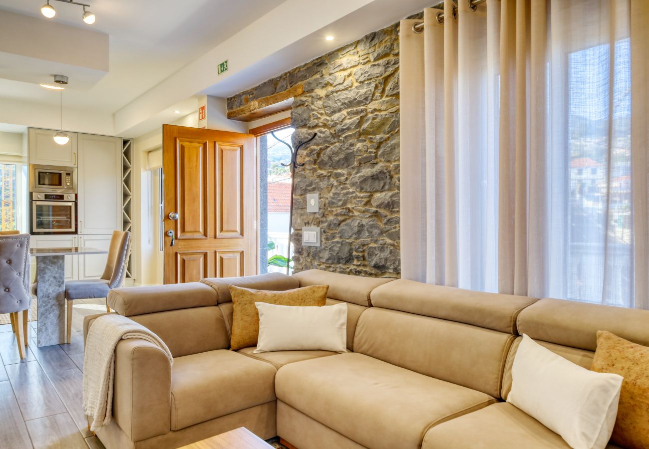 Apartment in Ponta do Sol - Casa São Tiago, a Home in Madeira