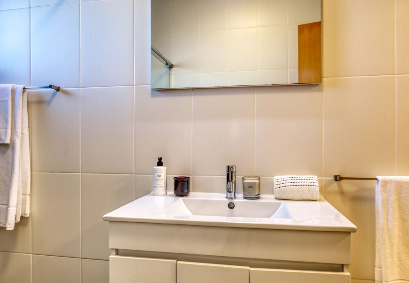 Apartment in Ponta do Sol - Casa do Serrado, a Home in Madeira