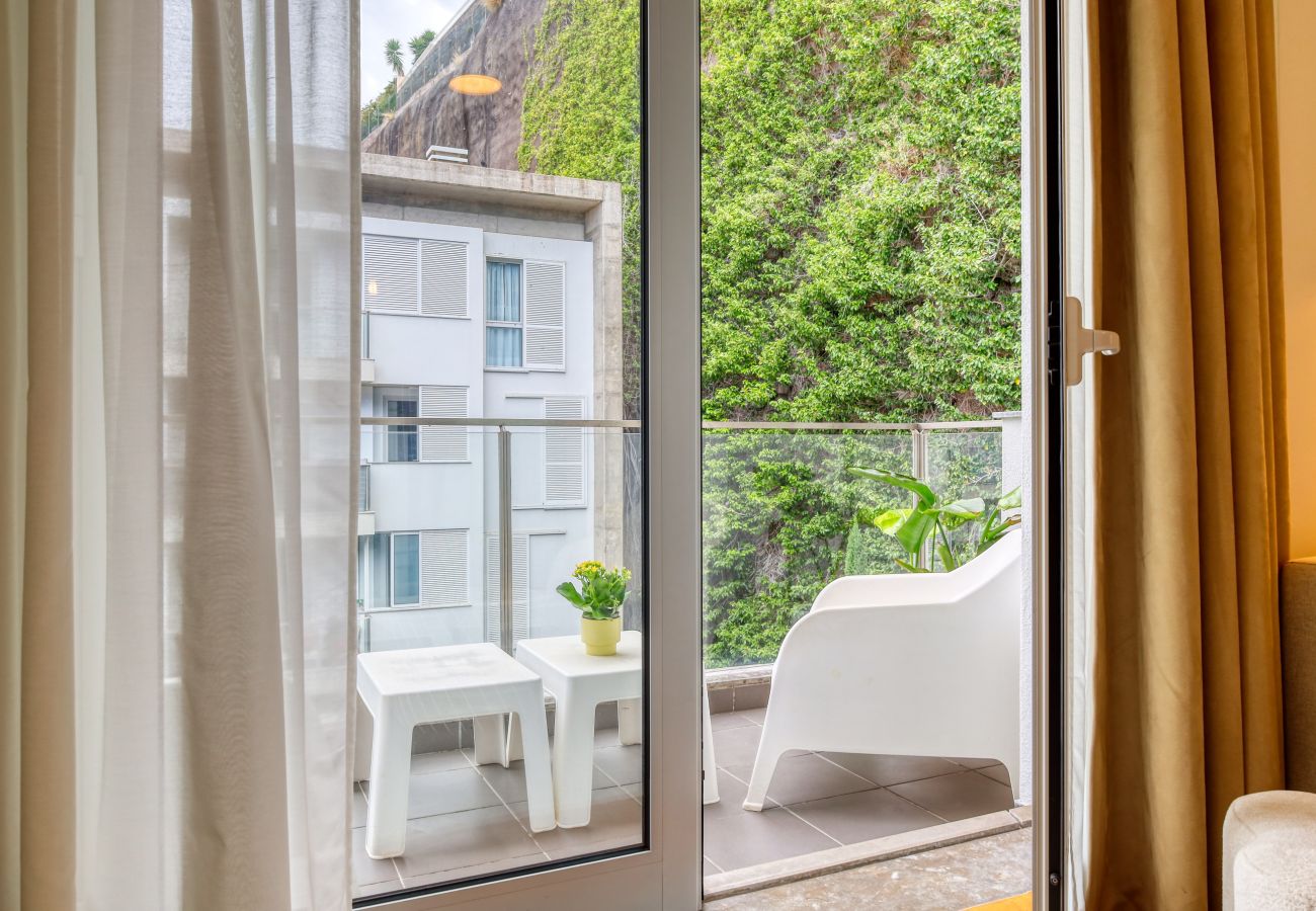 Apartment in Santa Cruz - Cozy Santa Cruz, a Home in Madeira
